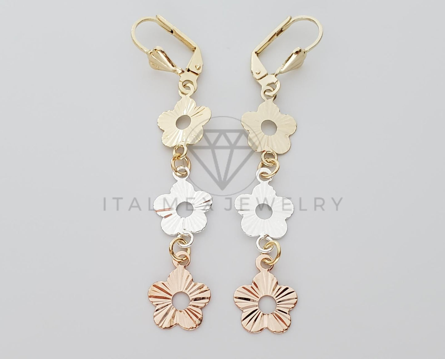 Arete de Lujo - 100737 - Arete Largo de Flores 3 Tonos Oro Laminado 18K