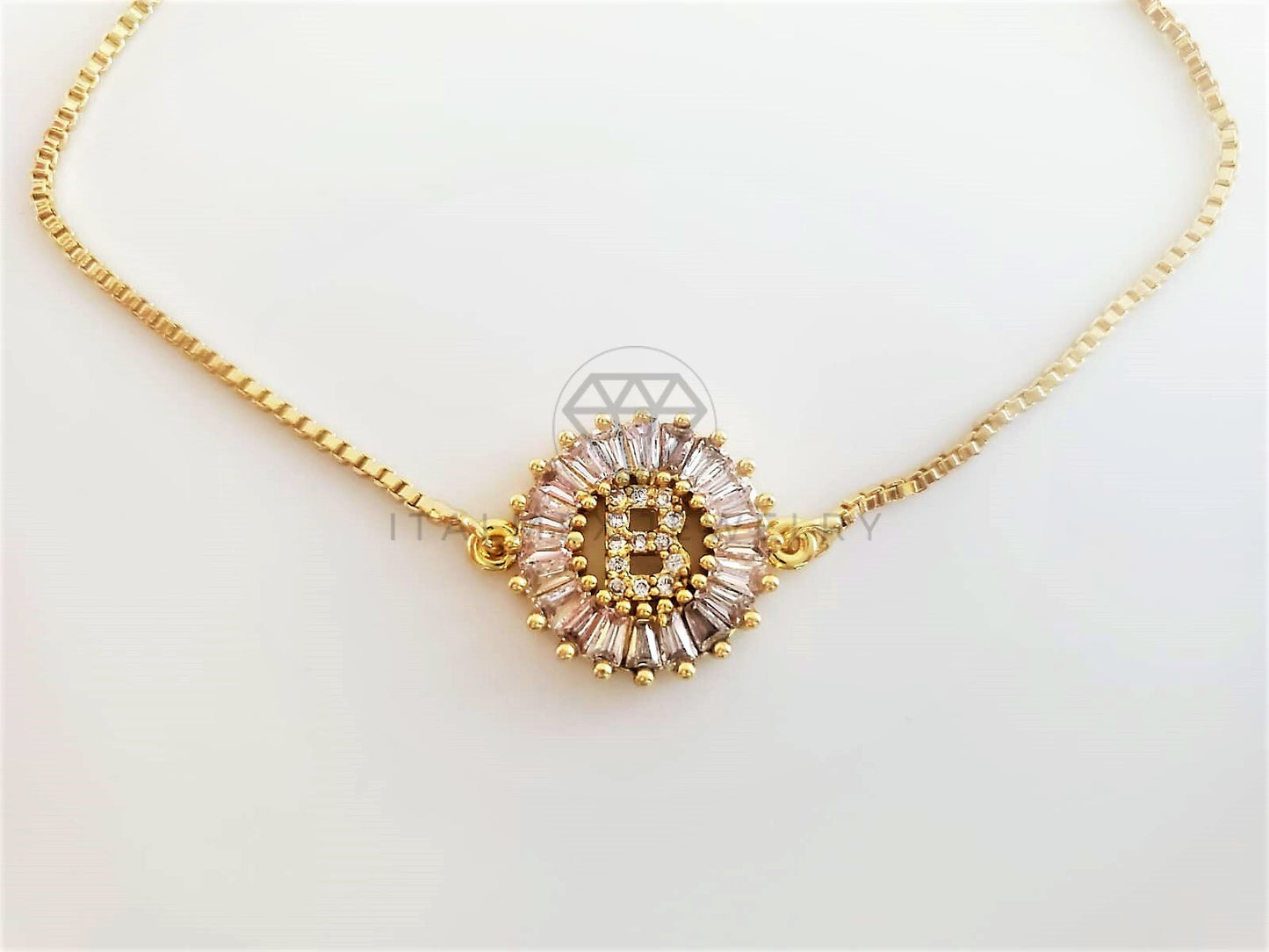 Pulsera Ajustable - 102628 - Diseño de Inicial "B" CZ Clara Oro Laminado 18K