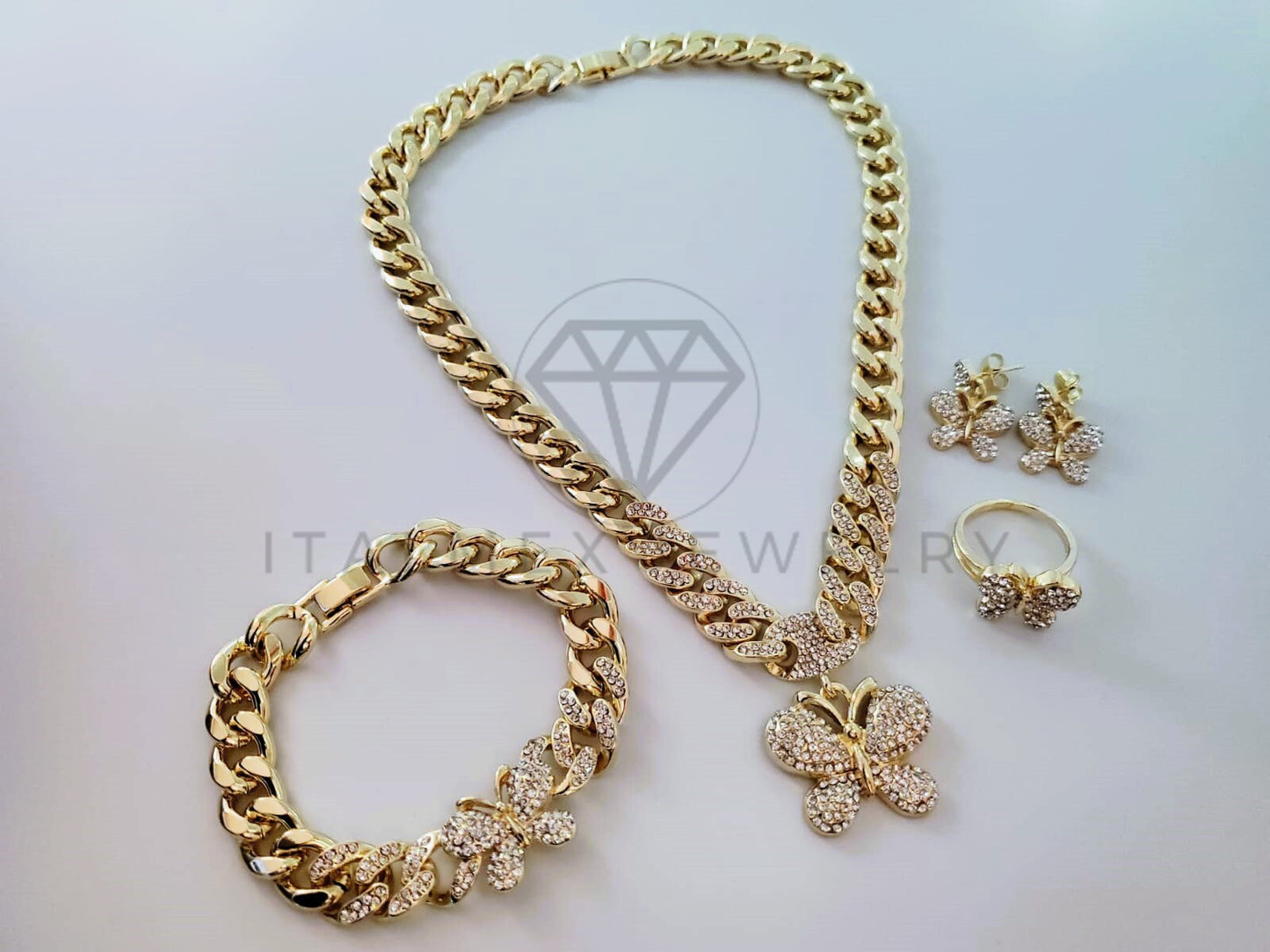 Juego de Lujo - 105091 - Mariposas Circonia Clara Collar, Anillo, Aretes y Pulsera Oro Laminado 18K