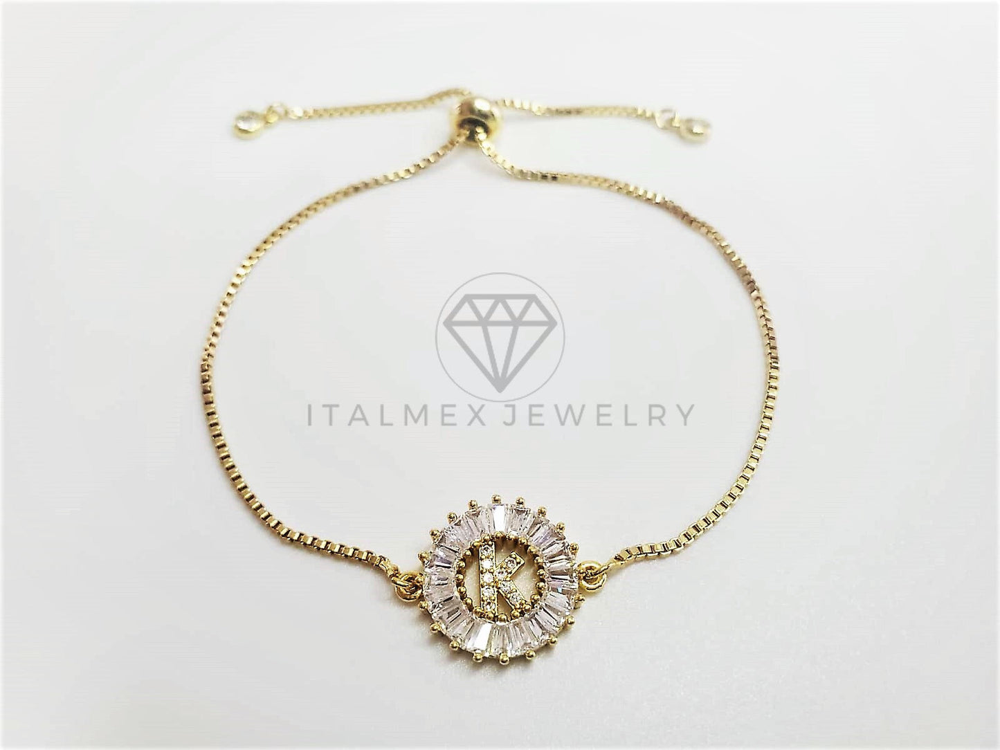 Pulsera Ajustable - 102636 - Diseño de Inicial "K" CZ Clara Oro Laminado 18K