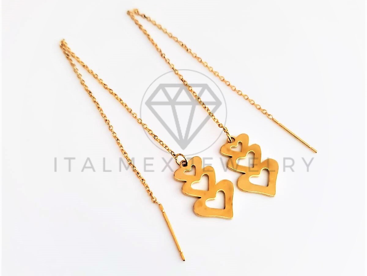 Arete de Lujo - 103155 - Arete Violador con Dije 3 Corazones Oro Laminado 18K