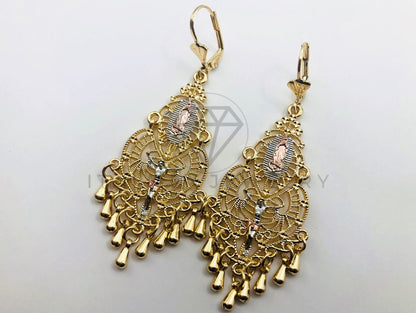 Arete de Lujo - 102893 - Arete Largo Filigrana con Virgen y Cristo Oro Laminado 18K