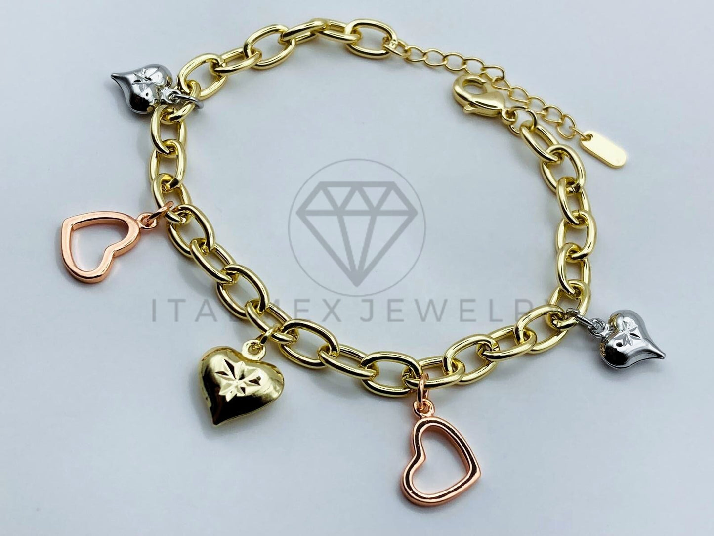 Pulsera de Lujo - 105828 - Pulsera Charms Corazones 3 Tonos Oro Laminado 18K