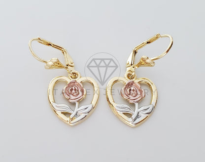 Arete Elegante - 100748 - Diseño de Corazón con Rosa Oro Laminado 18K