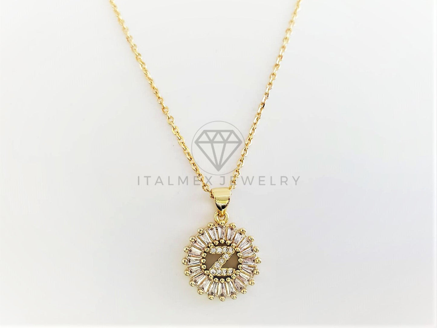 Collar Elegante - 102627 - Collar Inicial "Z" Con CZ Clara Oro Laminado 18K