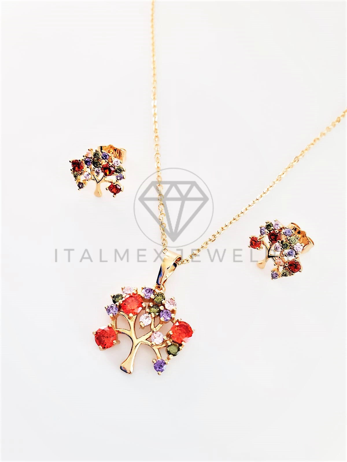 Juego de Lujo - 102910 - Diseño de Árbol CZ Color Oro Laminado 18K