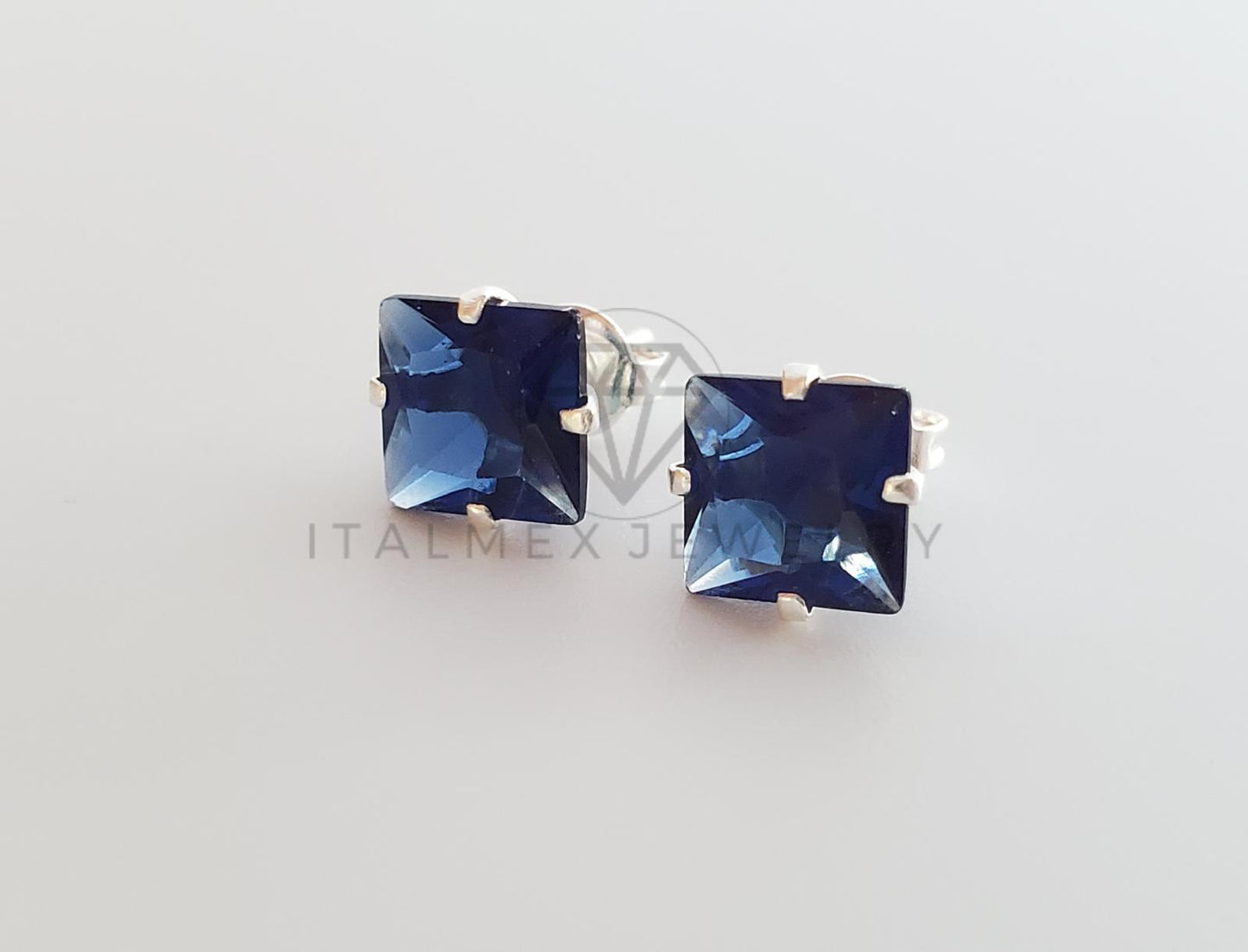 Broquel de Lujo - 101708 - CZ Cuadrada 7mm CZ Azul Plata .925