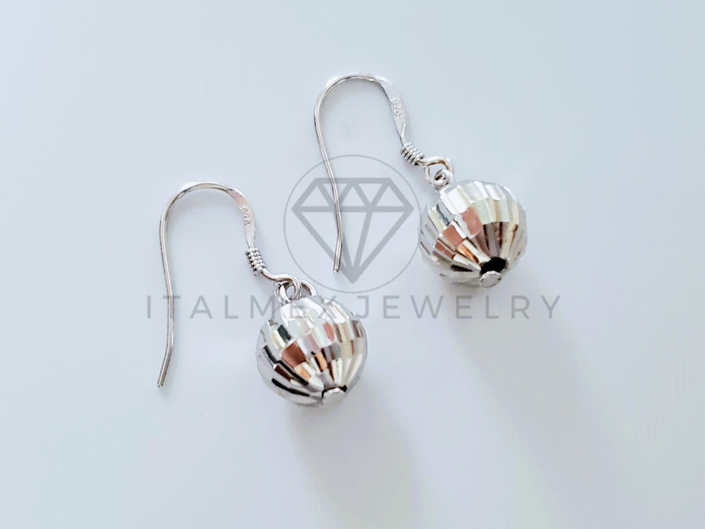 Arete de Lujo - 105061 - Arete Bola Diamantado Plata .925