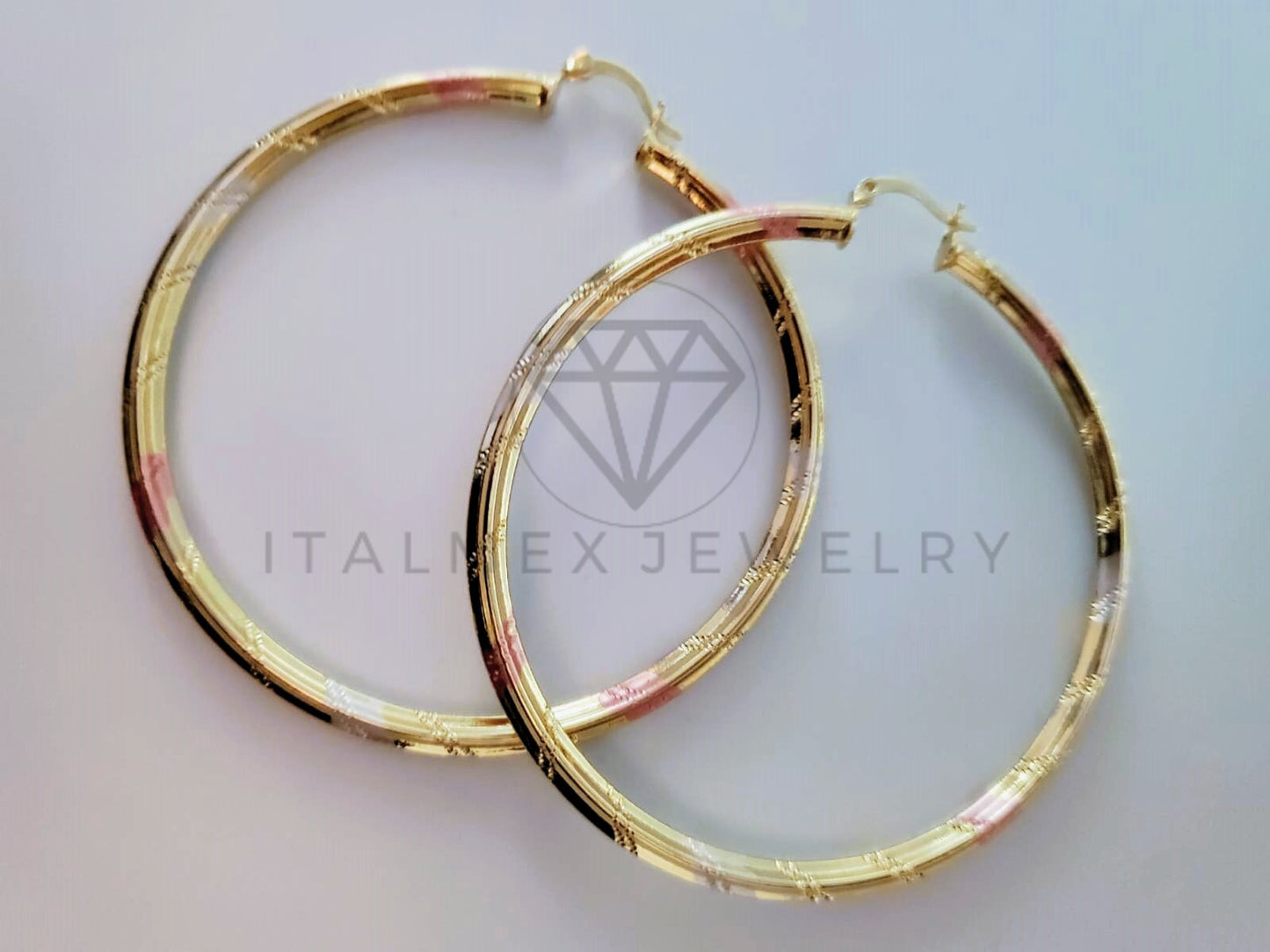 Arracada de Lujo - 105096 - Coqueta de Tubo Rayada 70mm Oro Laminado 18K