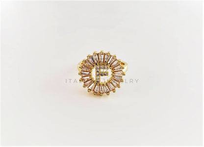 Anillo de Lujo - 102600 - Diseño Inicial "F" con CZ Clara Oro Laminado 18K