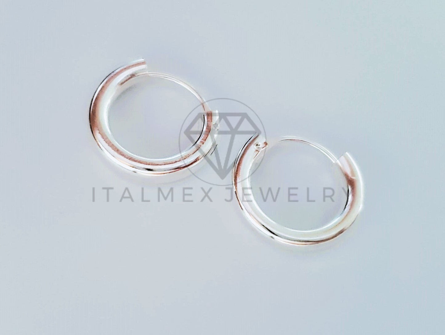 Arete de Lujo - 105057 - Arracada Lisa 17mm Plata .925