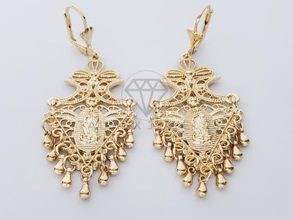 Arete de Lujo - 100760 - Arete Largo Filigrana Virgen Dorado Oro Laminado 18K
