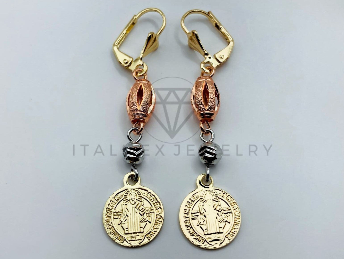 Arete de Lujo - 105781 - Arete San Benito Laser Oro Laminado 18K
