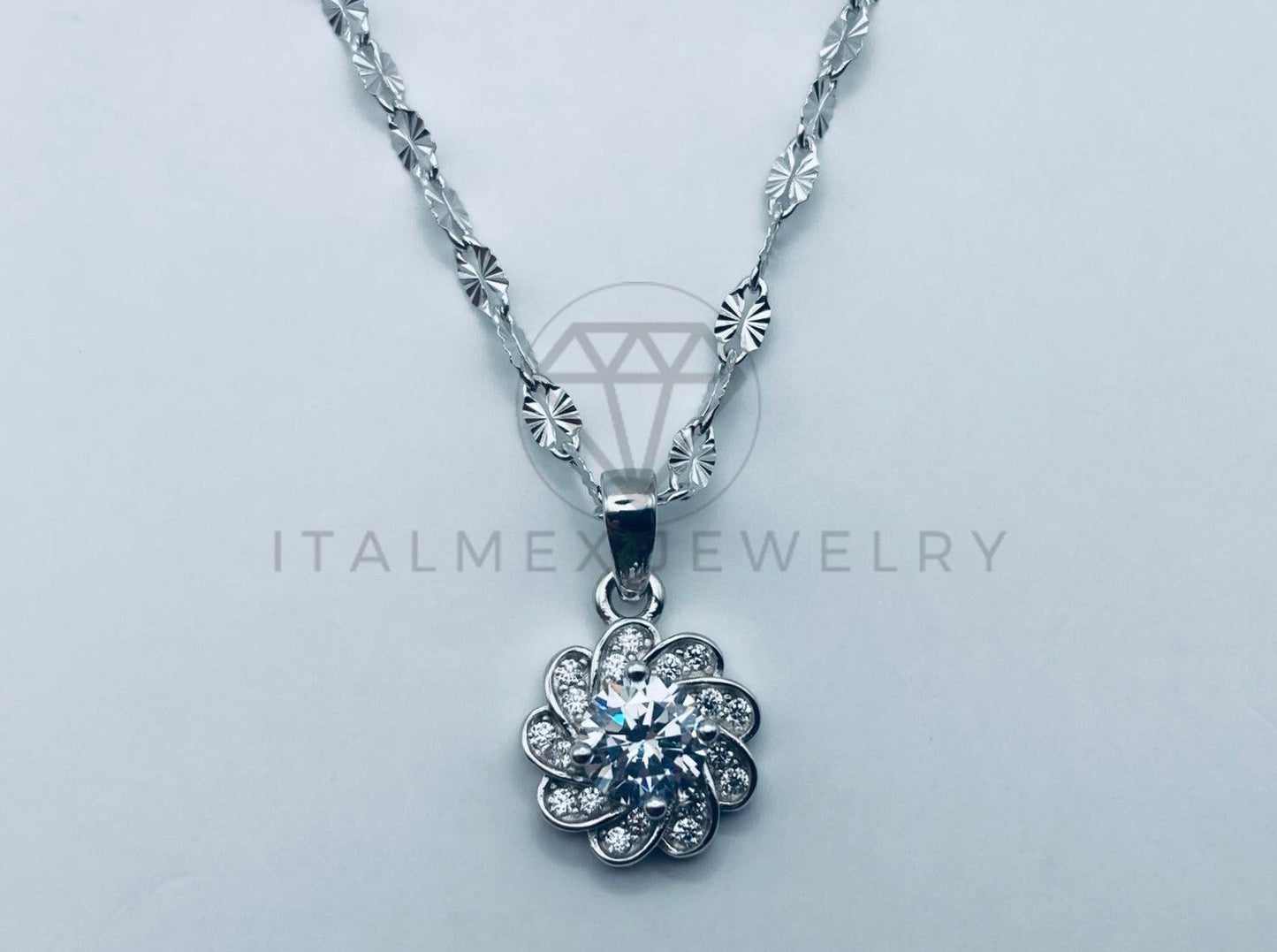 Collar de Lujo - 105686 - Estilo Flor Circonia Clara Plata .925