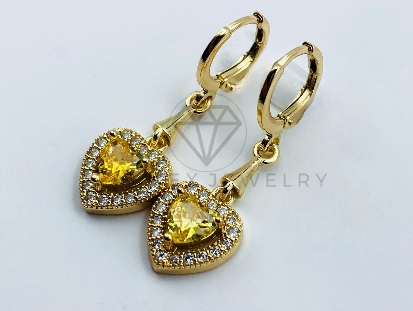 Arete de Lujo - 105797 - Arete Corazon Circonia Amarillo Oro Laminado 18K