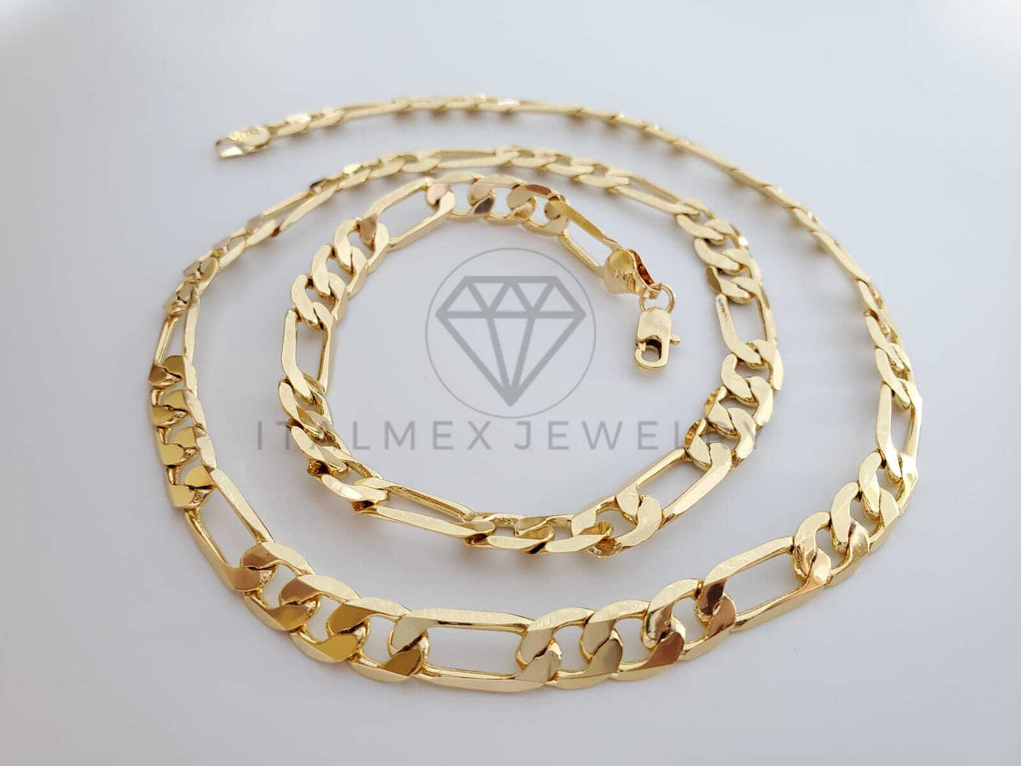 Cadena Clasica - 102038 - Estilo Figaro 3x1 8mm/24" Dorada Oro Laminado 18K
