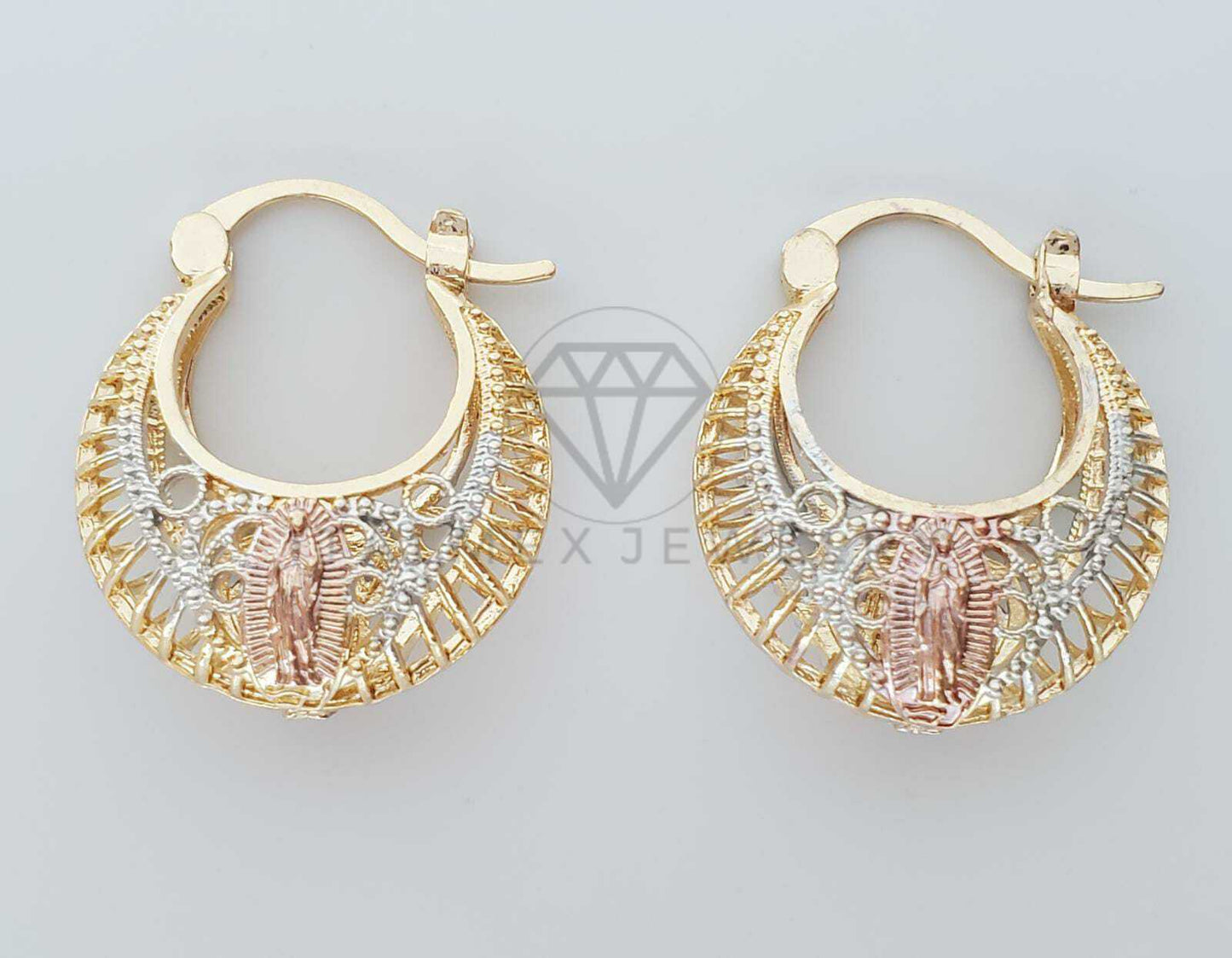 Arete Elegante - 100758 - Estilo Canasta Filigrana Virgen Grande 3 Tonos Oro Laminado 18K