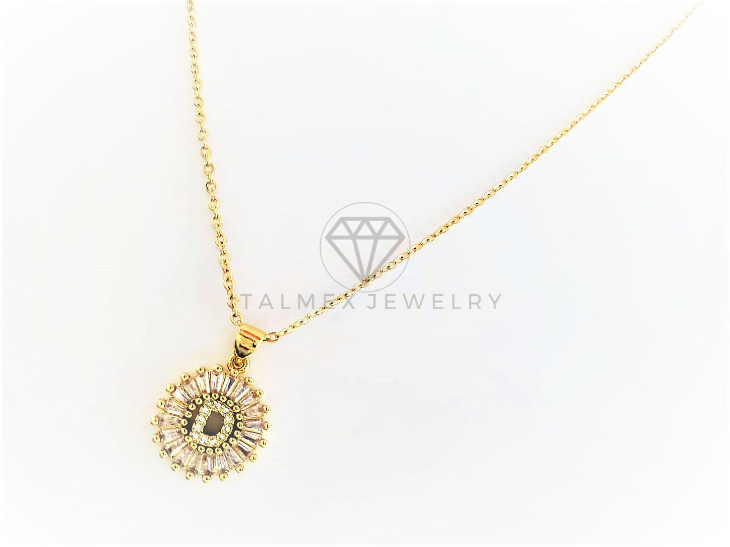 Collar Elegante - 102614 - Collar Inicial "D" Con CZ Clara Oro Laminado 18K