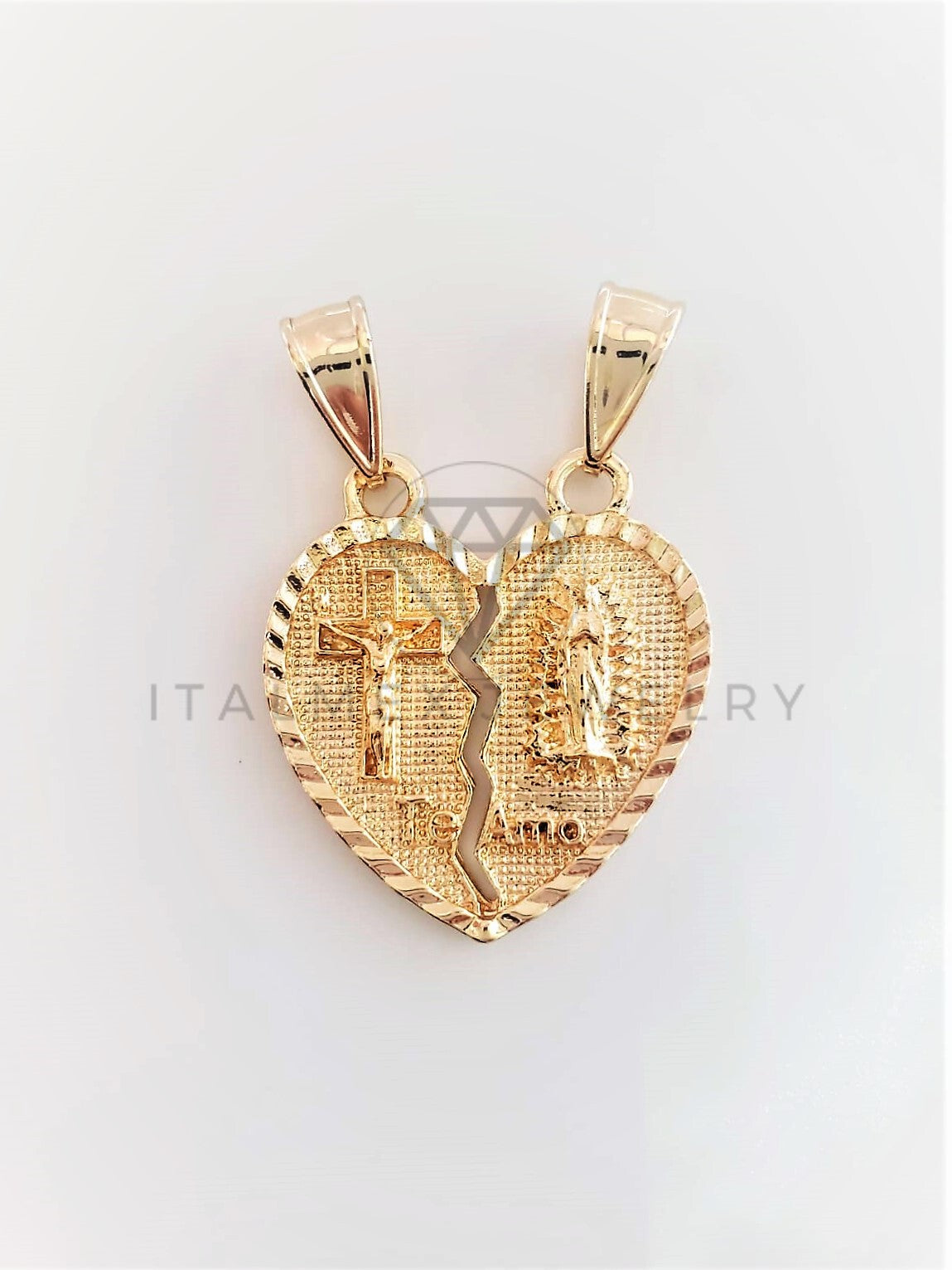 Dije Elegante - 102783 - Dije Corazón Partido Virgen y Cristo Dorado Oro Laminado 18K