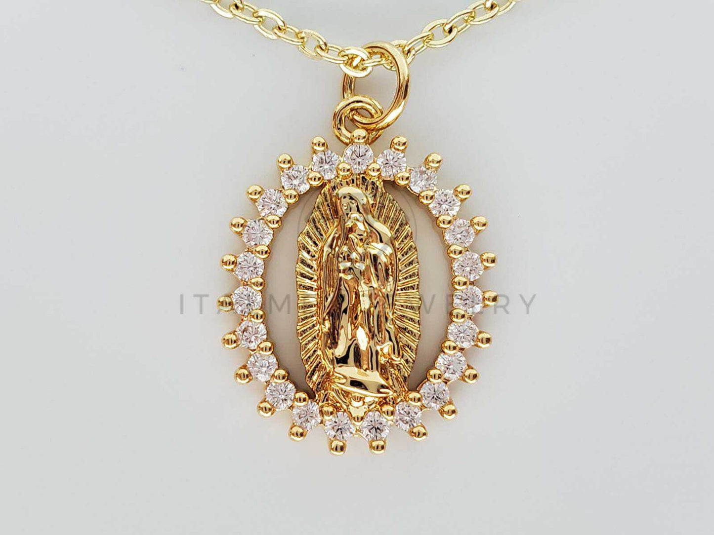 Collar Elegante - 101613 - Collar Virgen de Guadalupe CZ Clara Oro Laminado 18K